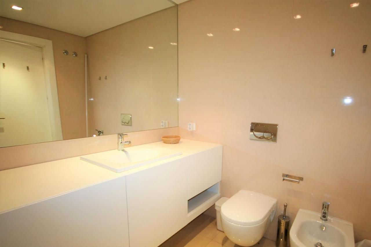 Appartement Modern In Luxurious Condominium Cascais